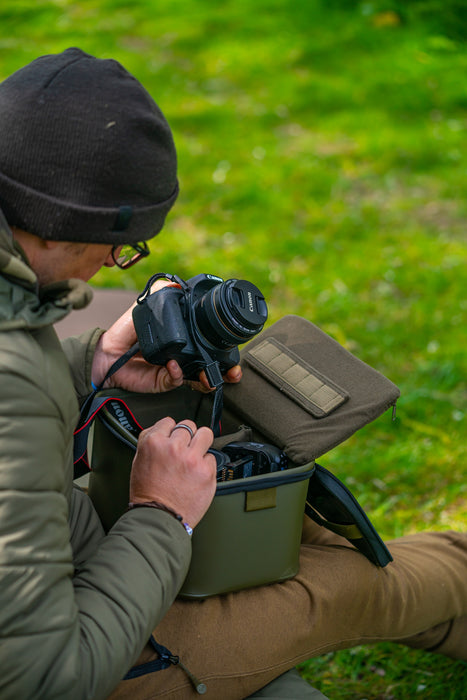 Korda Compac Camera Bag: Medium - Fishing Tackle Warehouse